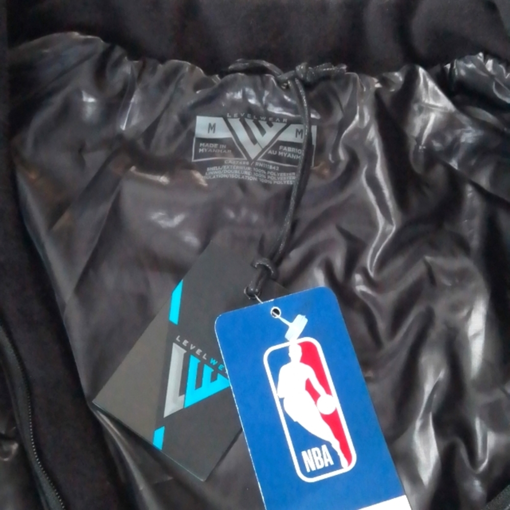 Toronto Raptors Sphere Jacket - Picture 5 of 9